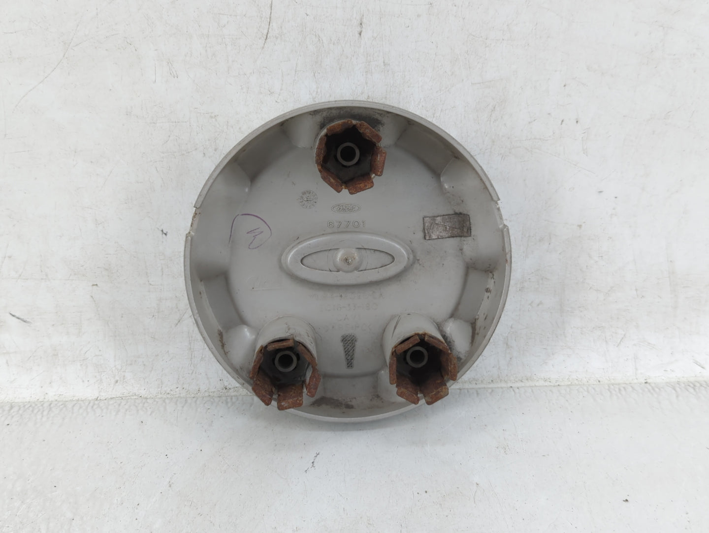 2007 Ford Escape Rim Wheel Center Cap - Oemusedautoparts1.com