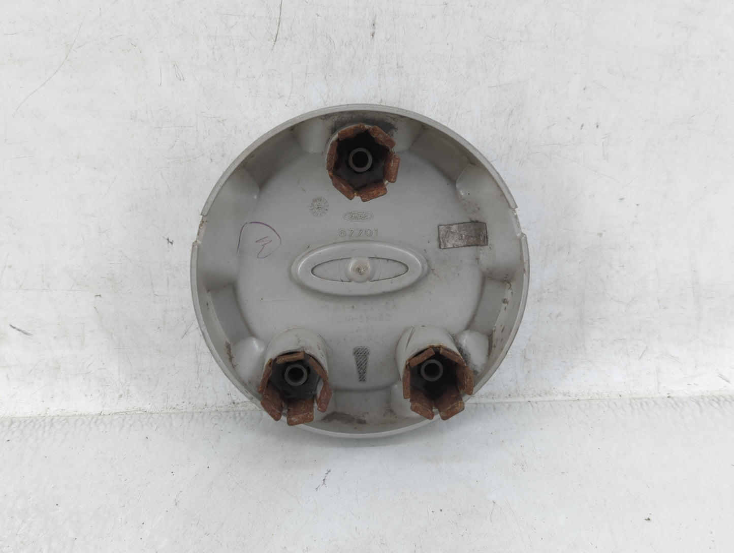 2007 Ford Escape Rim Wheel Center Cap - Oemusedautoparts1.com