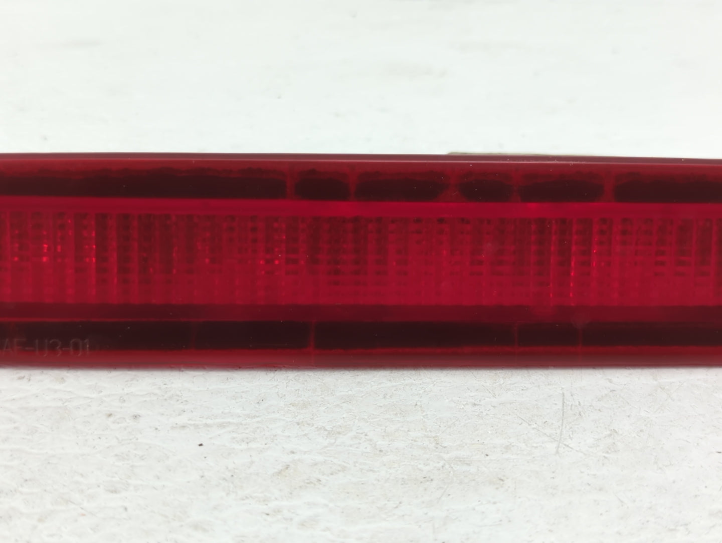 2007 Ford Escape High Mounted Stop Third Brake Light Lamp - Oemusedautoparts1.com