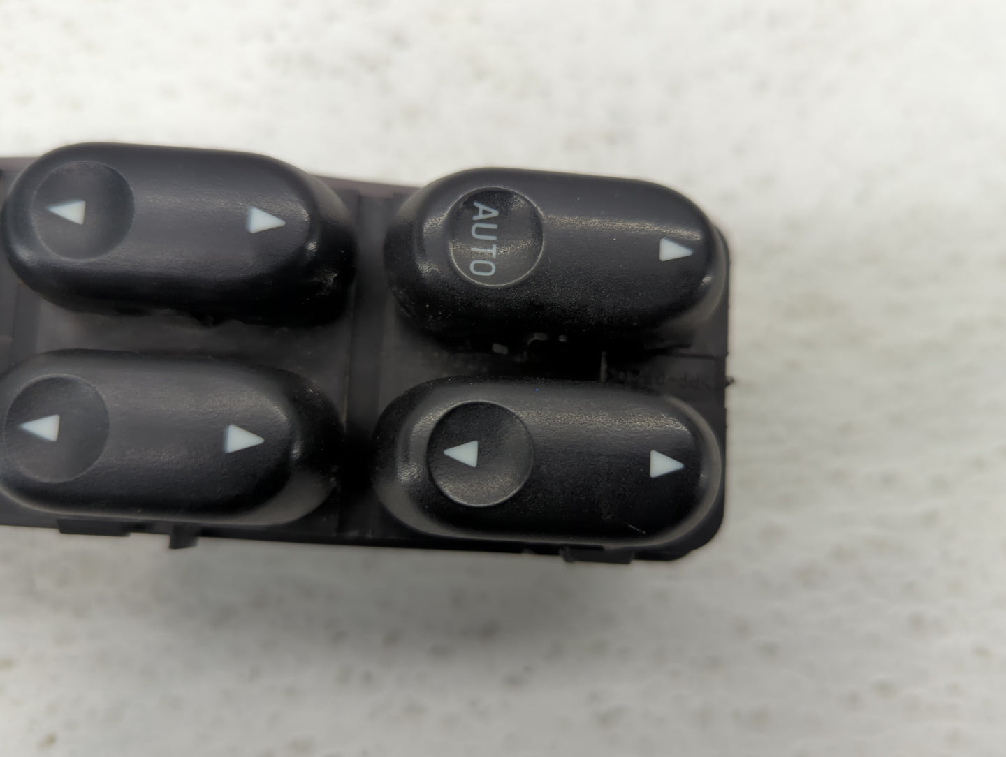 2001-2007 Ford Escape Master Power Window Switch Replacement Driver Side Left P/N:4L8T-14540-A 4L8T-14540-AB Fits OEM Used A