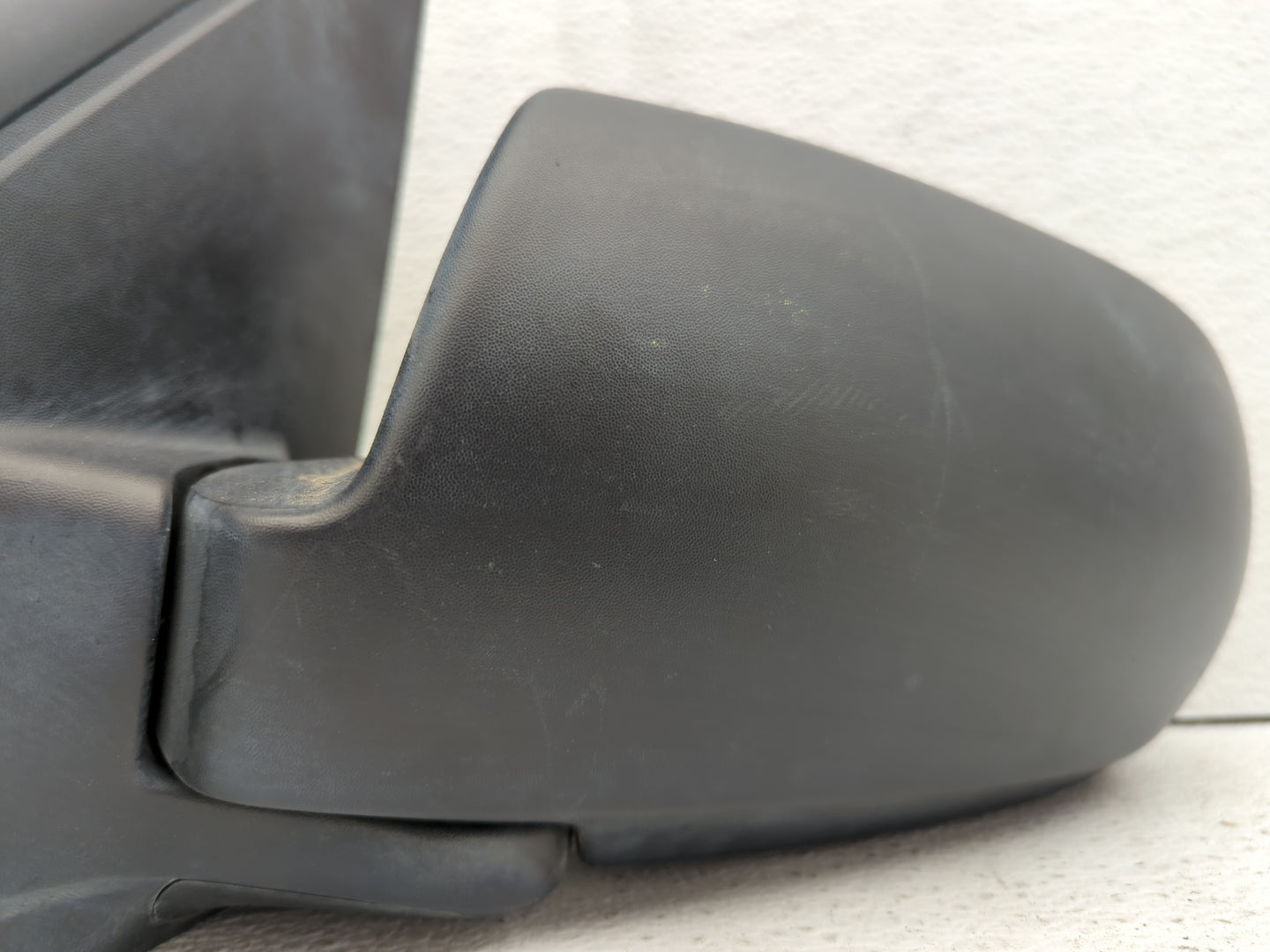 2001-2007 Ford Escape Driver Side View Mirror - Left Door Mirror OEM Used - Oemusedautoparts1.com