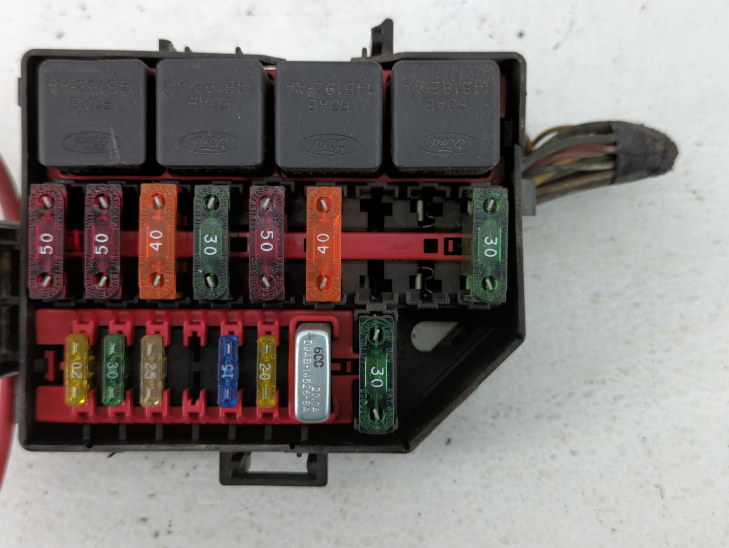 2005-2007 Ford Escape Fusebox Fuse Box Panel Relay Module P/N:F5AB-14A068-A Fits Fits 2005 2006 2007 OEM Used Auto Parts - O