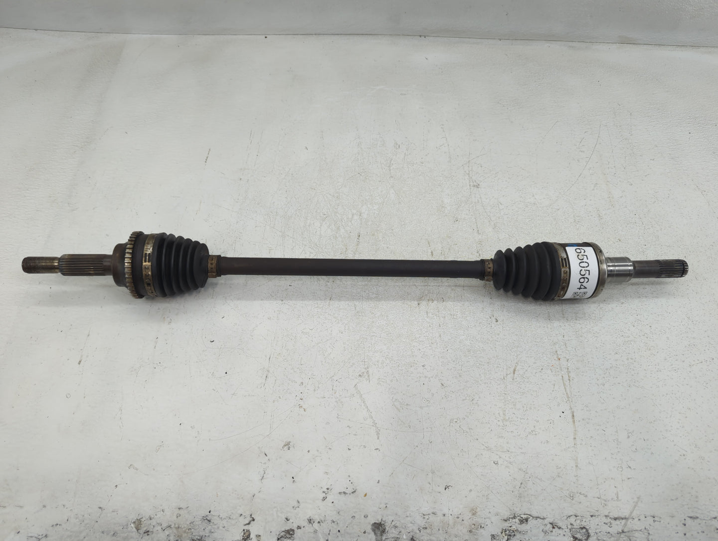 2005-2007 Ford Escape Axle Shaft Front Passenger Cv C/v - Oemusedautoparts1.com