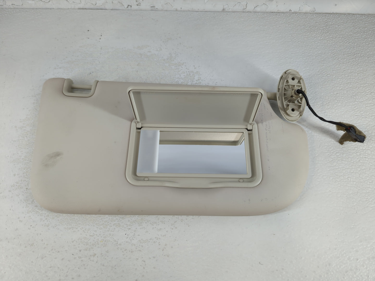 2013-2019 Ford Escape Sun Visor Shade Replacement Passenger Right Mirror Fits Fits 2013 2014 2015 2016 2017 2018 2019 OEM Us