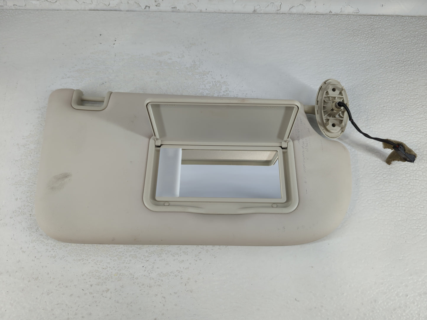 2013-2019 Ford Escape Sun Visor Shade Replacement Passenger Right Mirror Fits Fits 2013 2014 2015 2016 2017 2018 2019 OEM Us