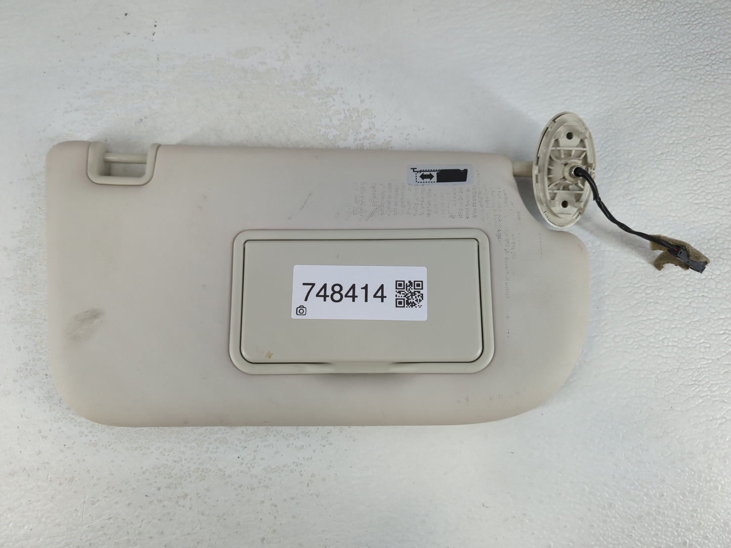 2013-2019 Ford Escape Sun Visor Shade Replacement Passenger Right Mirror Fits Fits 2013 2014 2015 2016 2017 2018 2019 OEM Us