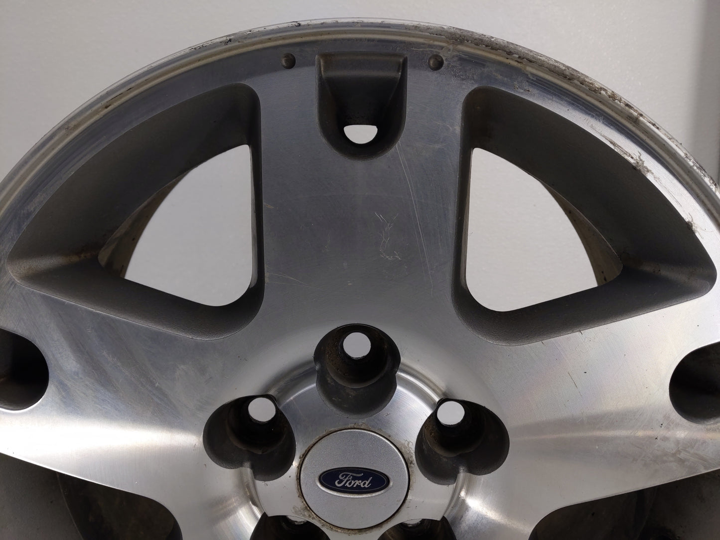2001-2007 Ford Escape Oem Wheel Rim - Oemusedautoparts1.com