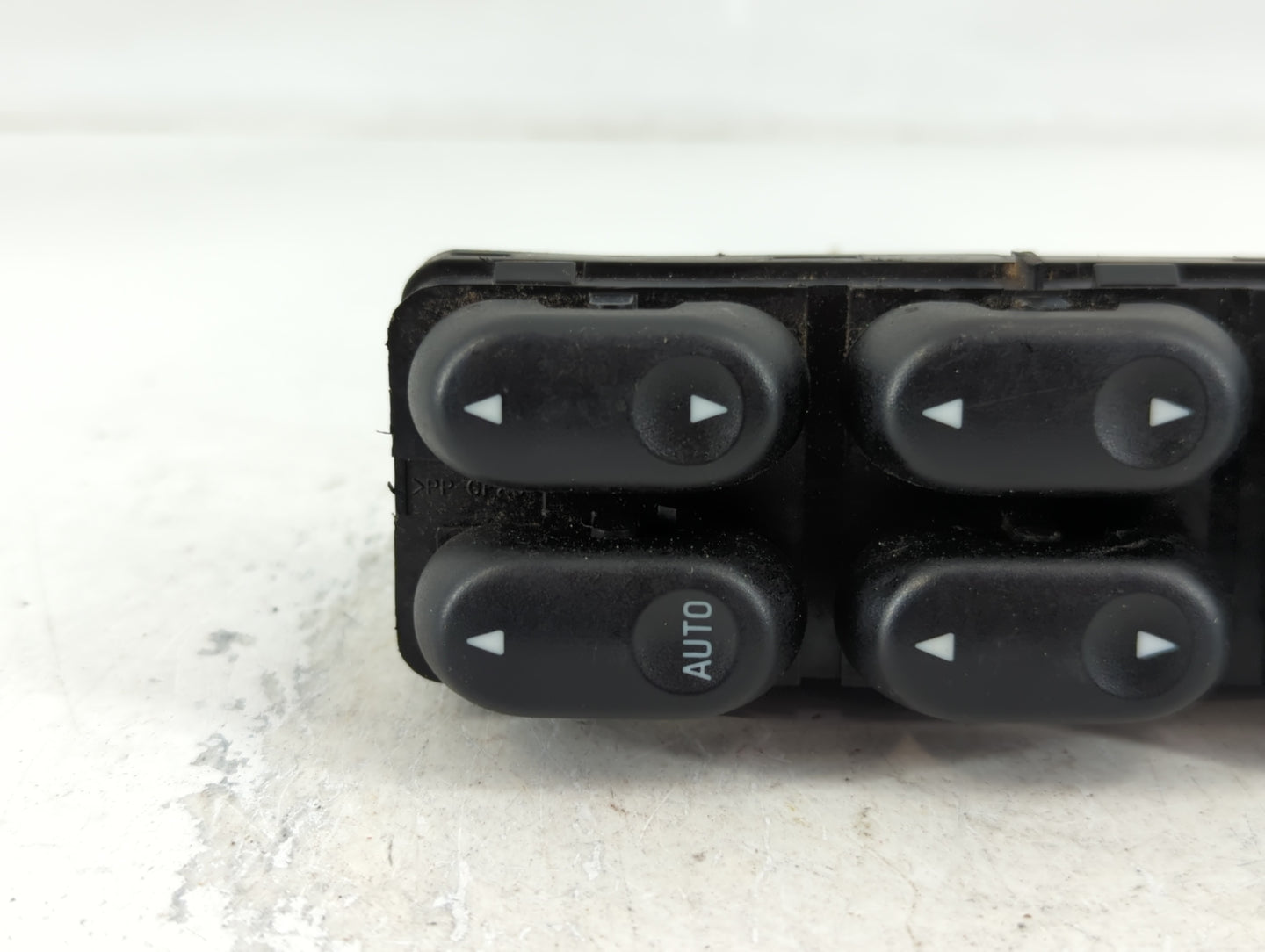 2001-2007 Ford Escape Master Power Window Switch Replacement Driver Side Left P/N:5615798 1085502X Fits OEM Used Auto Parts 
