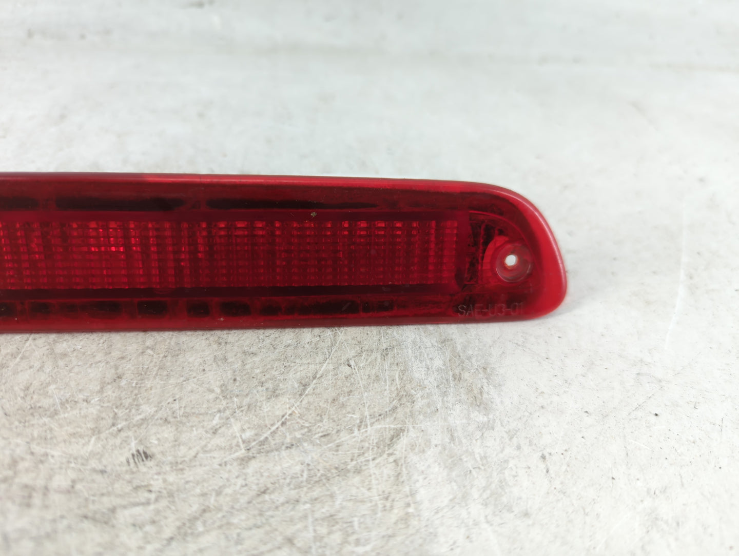 2007 Ford Escape Third Brake Light Tail Light P/N:YL84-13A613-C Fits OEM Used Auto Parts - Oemusedautoparts1.com