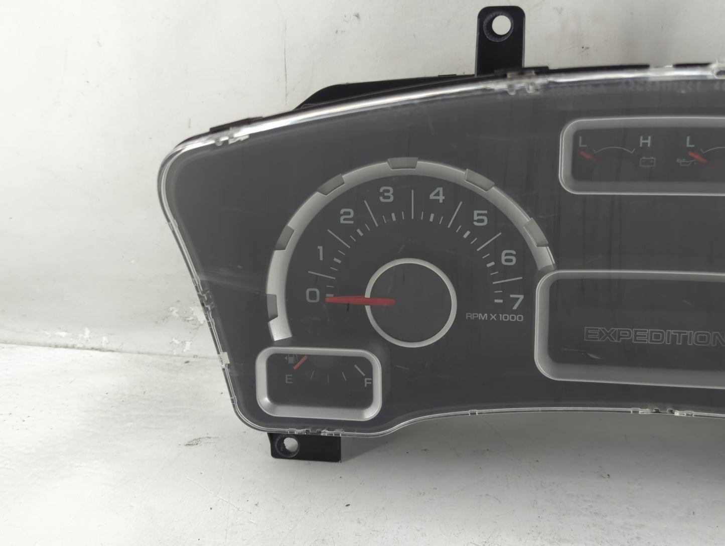 2007-2008 Ford Expedition Instrument Cluster Speedometer Gauges P/N:7L1T-10849 Fits Fits 2007 2008 OEM Used Auto Parts - Oem