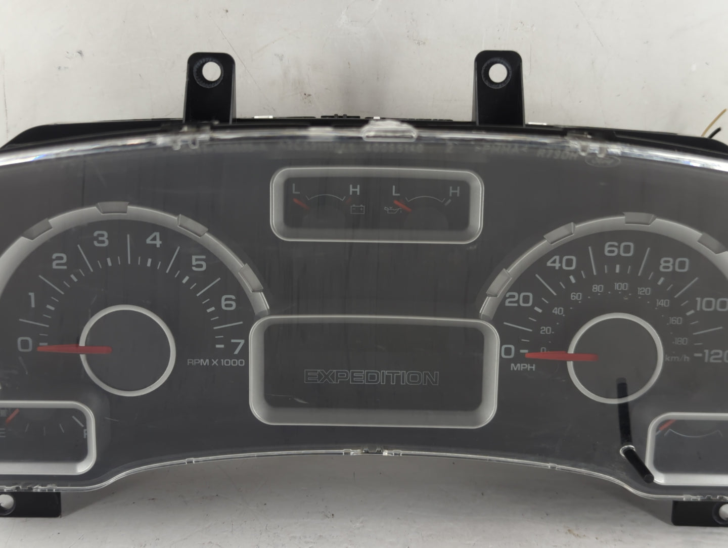 2007-2008 Ford Expedition Instrument Cluster Speedometer Gauges P/N:7L1T-10849 Fits Fits 2007 2008 OEM Used Auto Parts - Oem