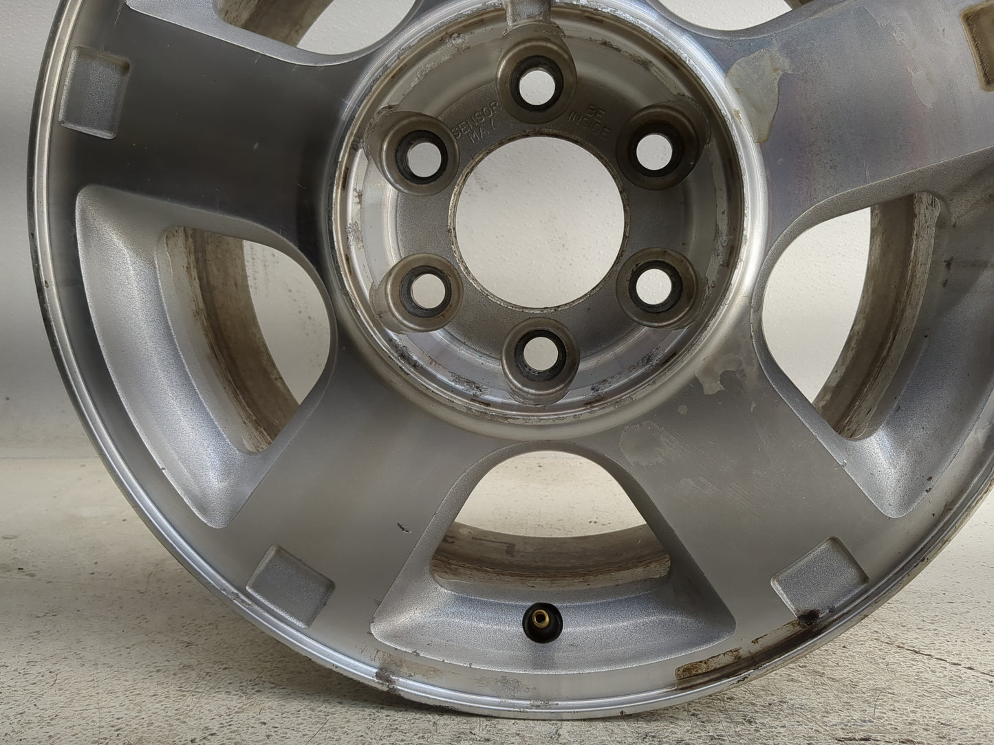 2007-2010 Ford Expedition Oem Wheel Rim 1364002 - Oemusedautoparts1.com