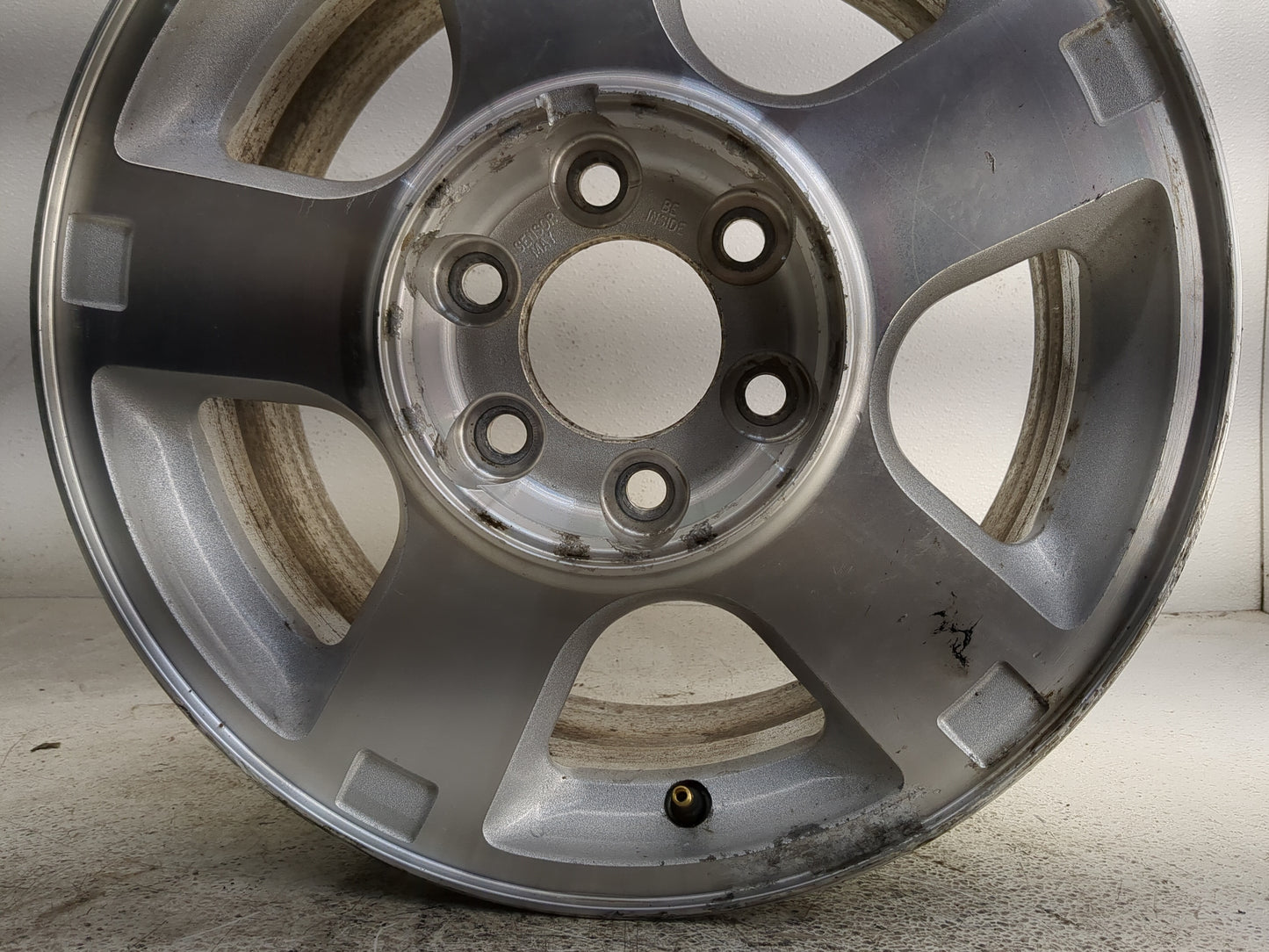 2007-2010 Ford Expedition Oem Wheel Rim 1364004 - Oemusedautoparts1.com