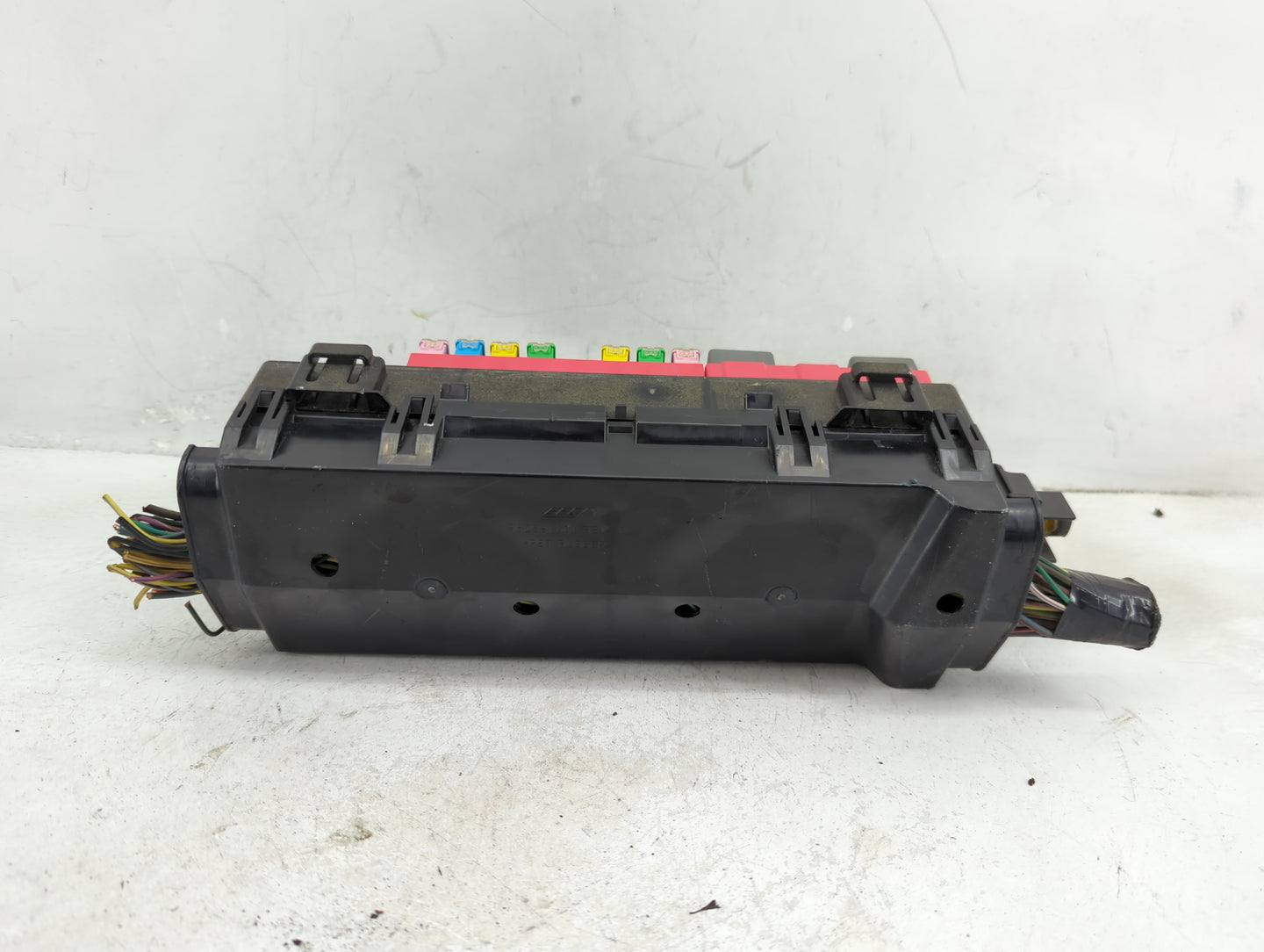 2007-2008 Ford Expedition Fusebox Fuse Box Panel Relay Module P/N:7L1T-14A003-CA Fits Fits 2007 2008 OEM Used Auto Parts - O