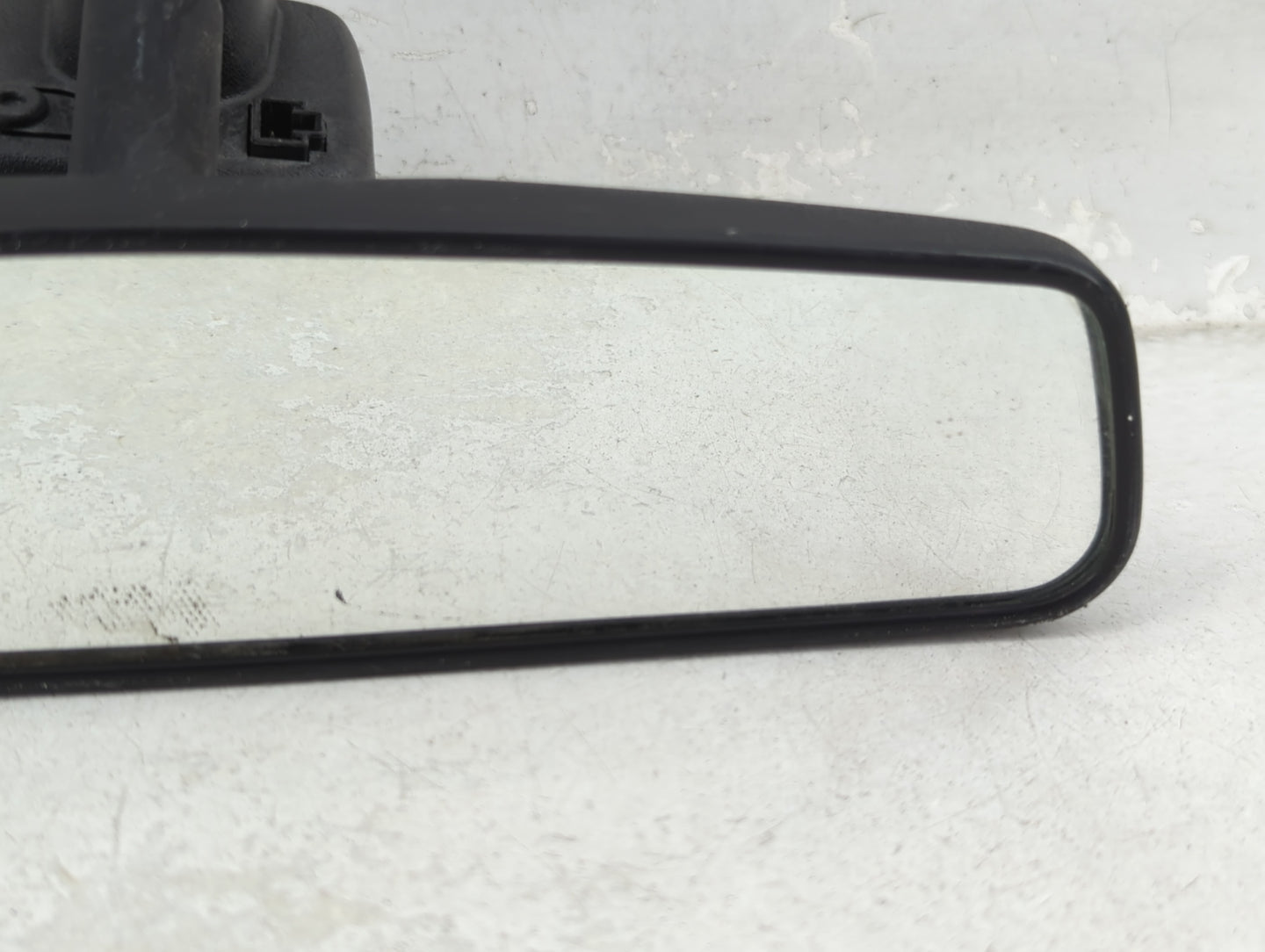 2007 Ford Expedition Interior Rear View Mirror Replacement OEM Fits OEM Used Auto Parts - Oemusedautoparts1.com