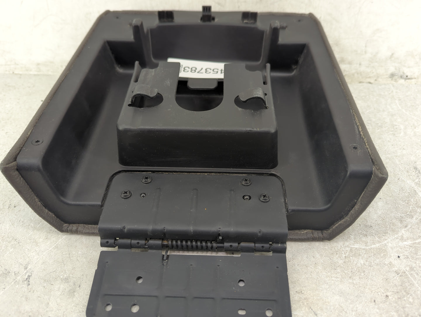 2007 Ford Expedition Center Floor Console Dark Charcoal - Oemusedautoparts1.com