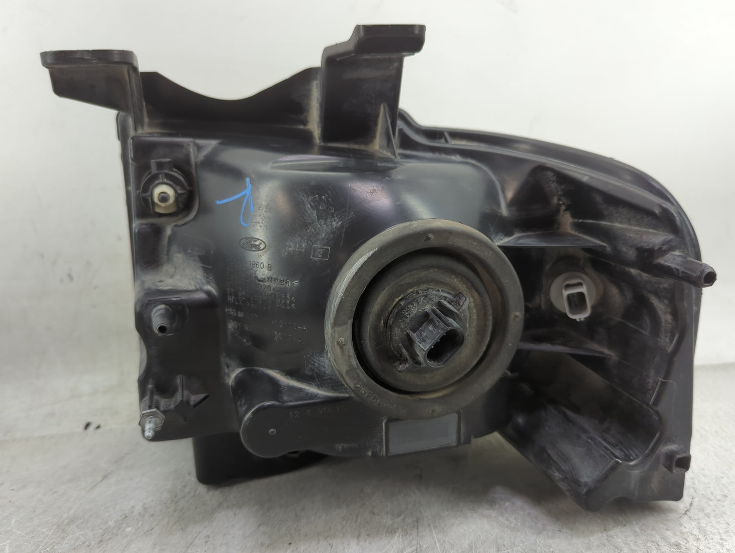 2007 Ford Expedition Passenger Right Oem Head Light Headlight Lamp - Oemusedautoparts1.com