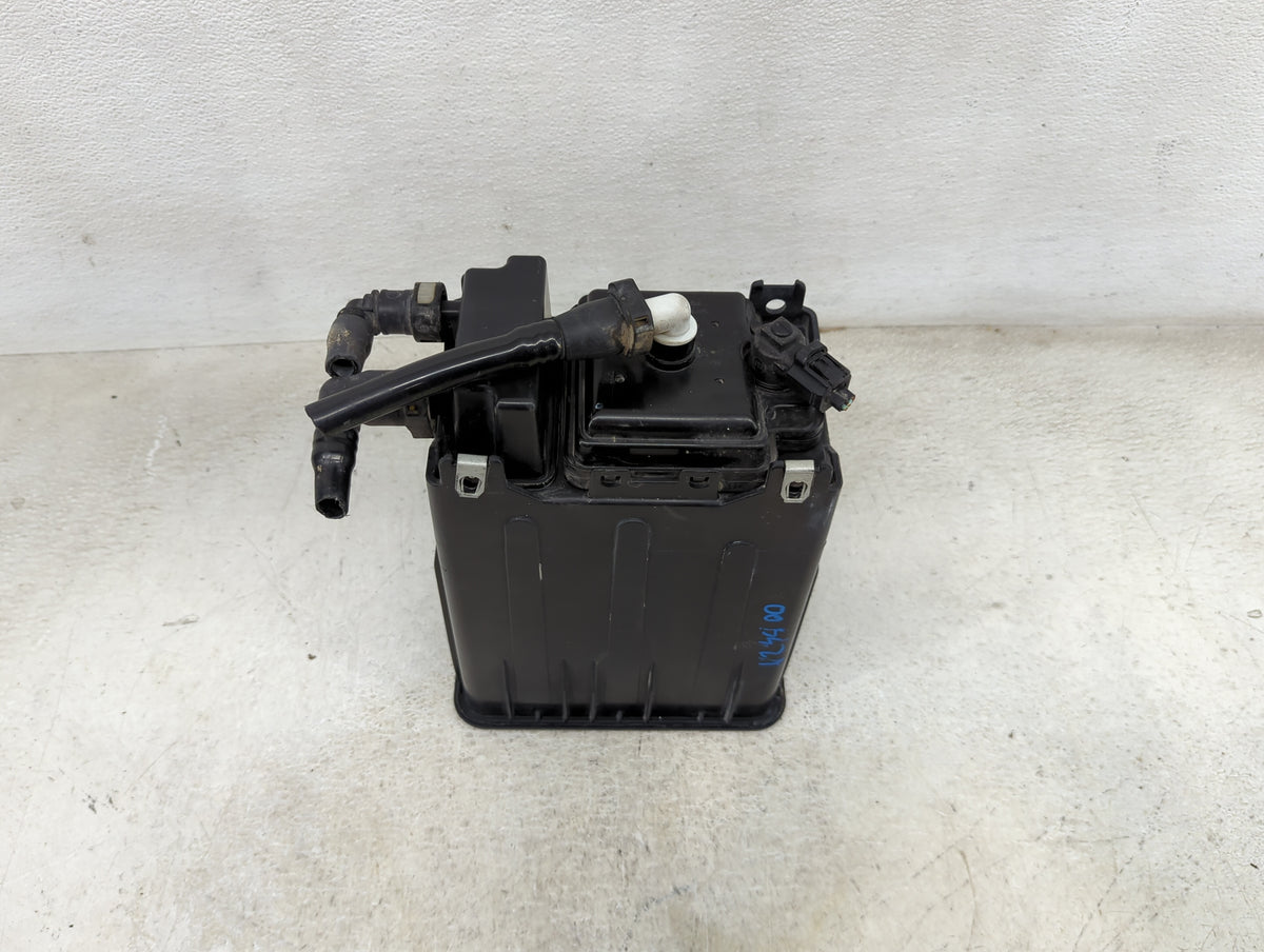 2007 Ford Expedition Fuel Vapor Charcoal Canister 1460184 - Oemusedautoparts1.com