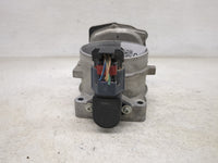 2007 Ford Expedition Throttle Body P/N:6L3E-AA Fits Fits 2004 2005 2006 2008 2009 2010 OEM Used Auto Parts - Oemusedautopart
