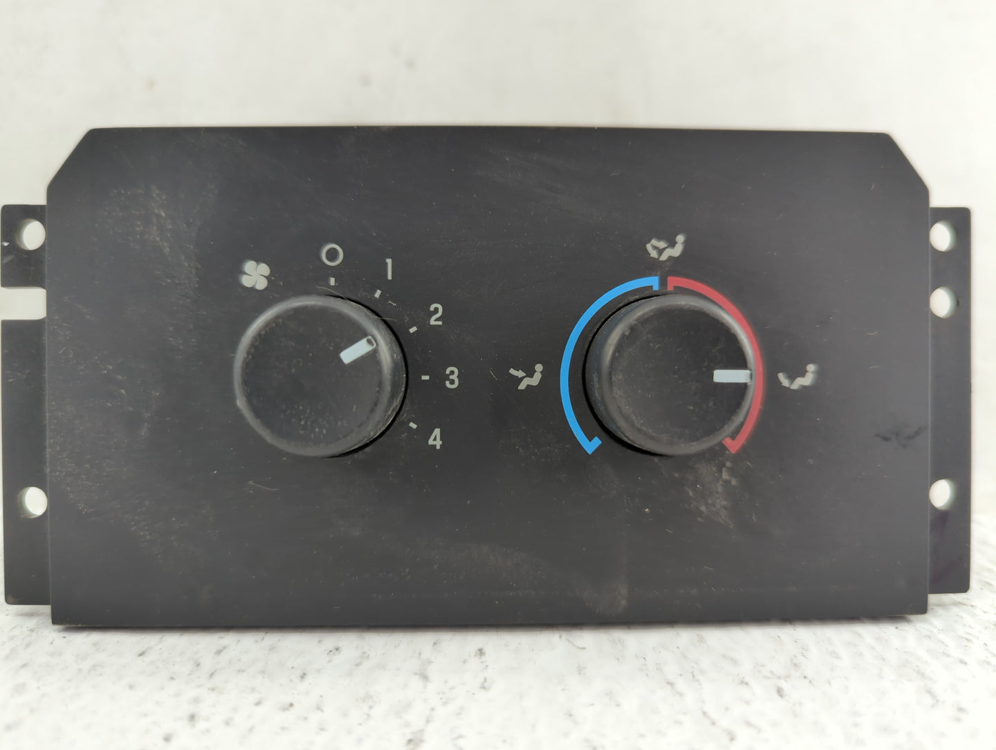 2007-2014 Ford Expedition Climate Control Module Temperature AC/Heater Replacement P/N:8L14-19980-AB 7L14-19980-CC Fits OEM 