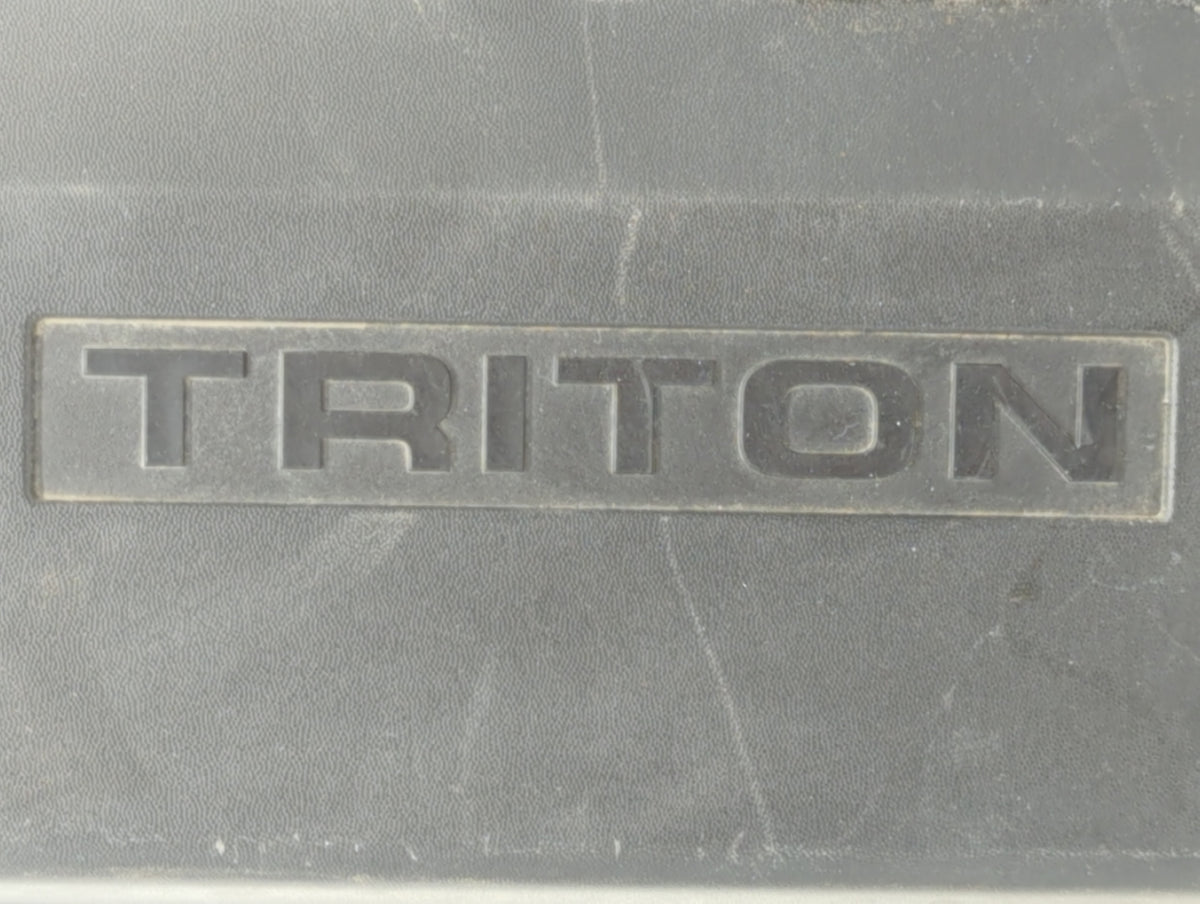 2007 Ford Expedition Engine Cover 430620 - Oemusedautoparts1.com