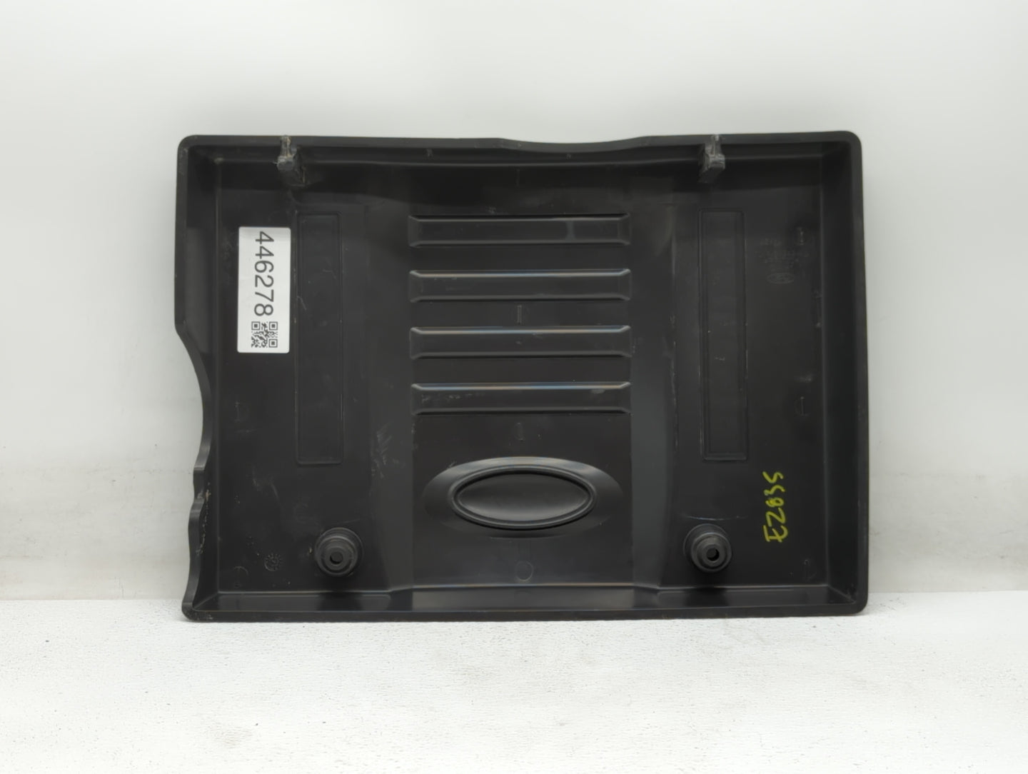 2007 Ford Expedition Engine Cover - Oemusedautoparts1.com