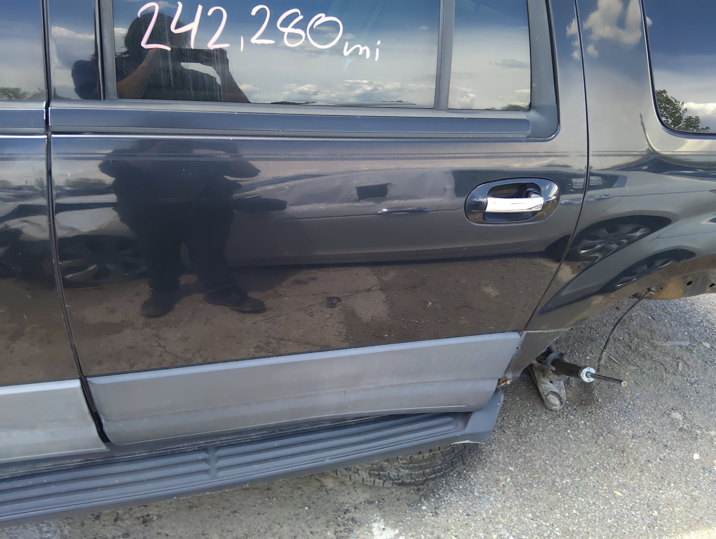 2007 Ford Expedition Driver Rear Door Oem 5029099 - Oemusedautoparts1.com