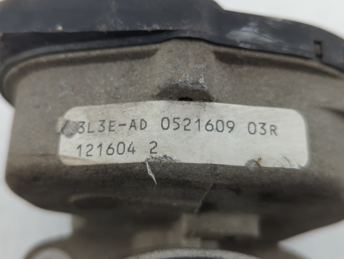 2007 Ford Expedition Throttle Body P/N:8L3E-AD 8L3E-9F991-BA, 6L3E-AA Fits Fits 2004 2005 2006 2008 2009 2010 OEM Used Auto 