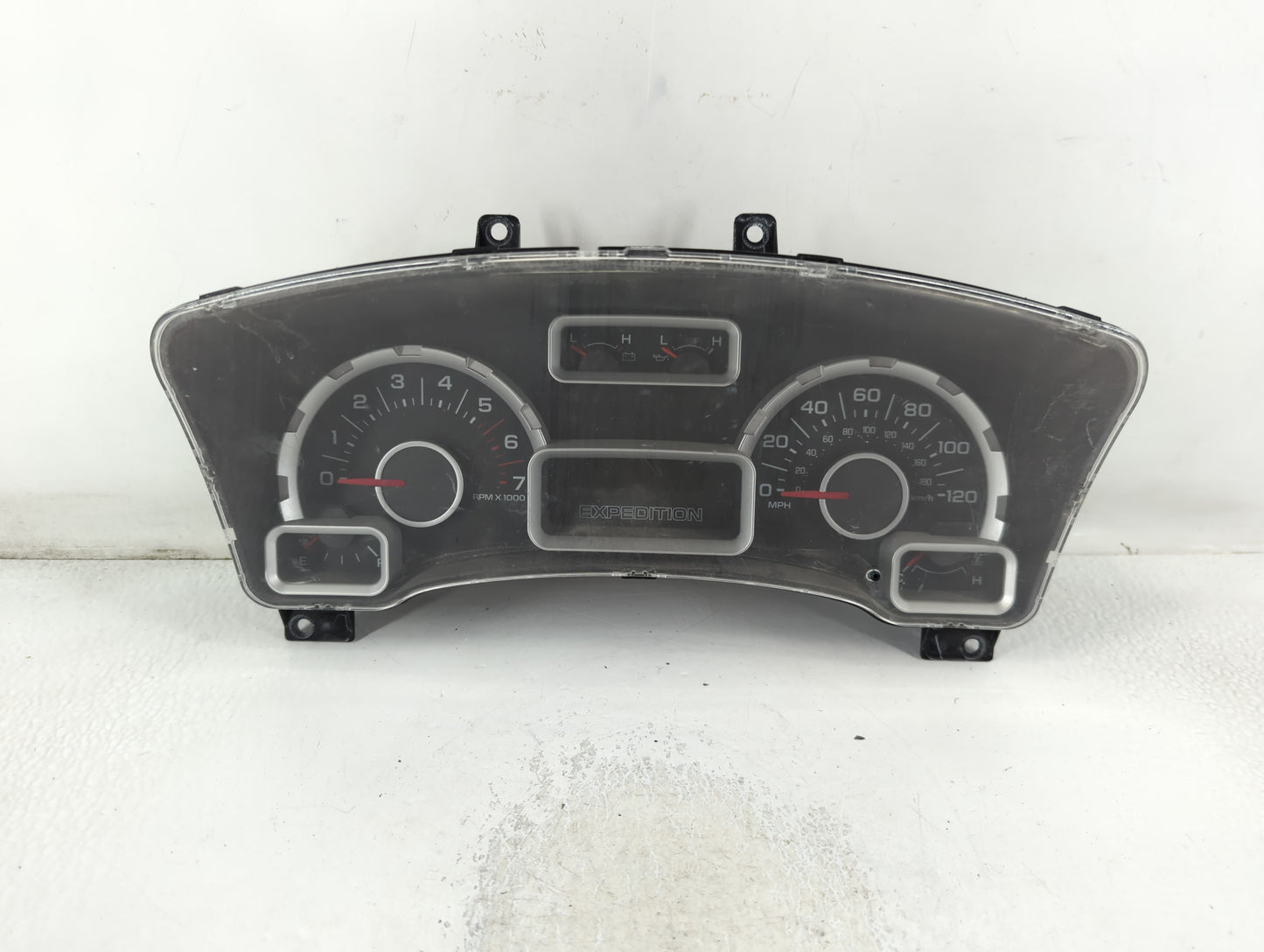 2007-2008 Ford Expedition Instrument Cluster Speedometer Gauges P/N:7L1T-10849 Miles: Fits Fits 2007 2008 OEM Used Auto Part