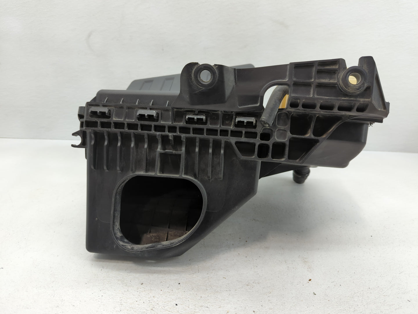 2007-2008 Ford Expedition Air Cleaner Intake-duct Hose Tube - Oemusedautoparts1.com