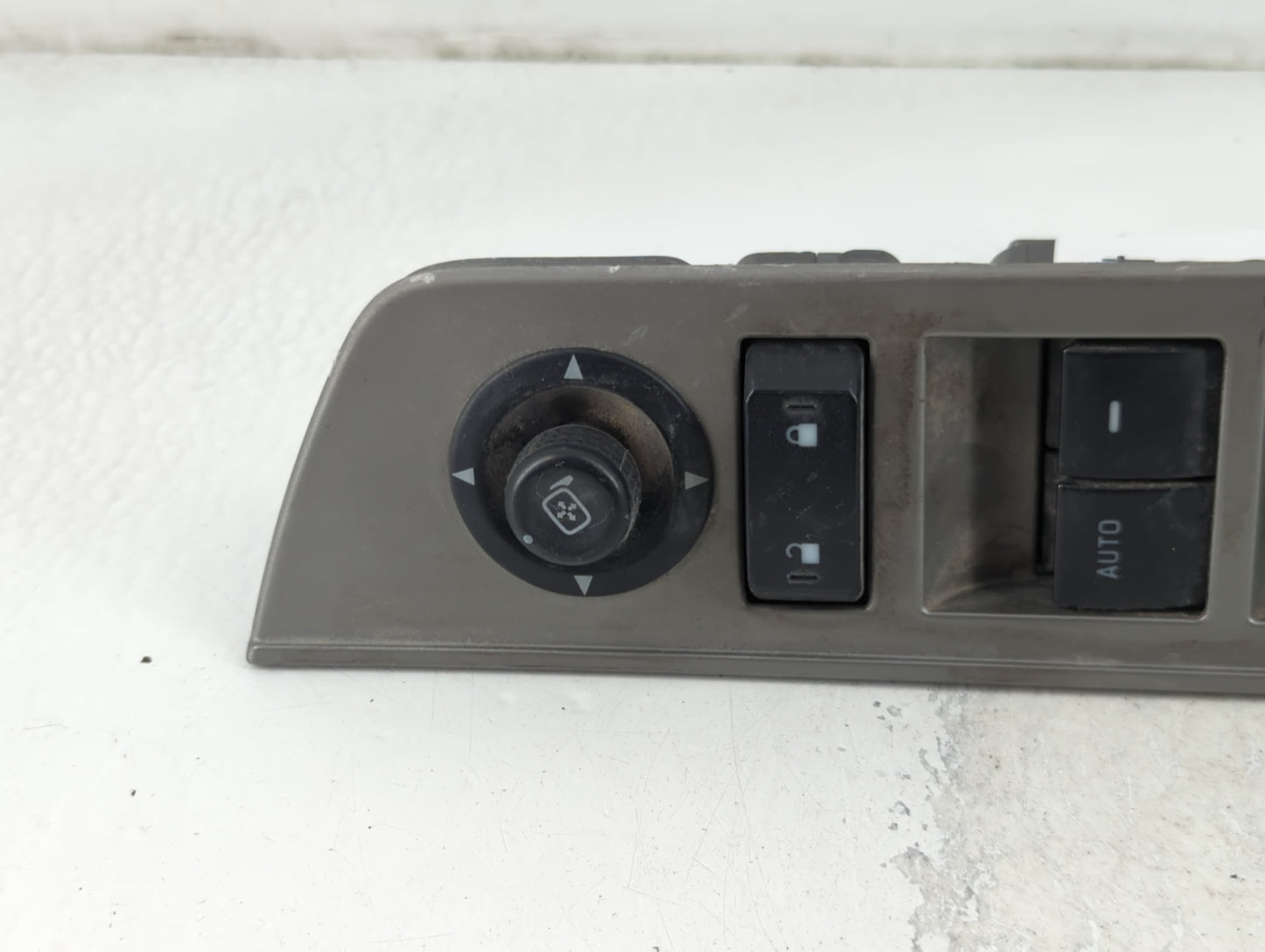 2007 Ford Expedition Master Power Window Switch Replacement Driver Side Left P/N:5L3T-17B676-AA Fits Fits 2006 2008 2009 201