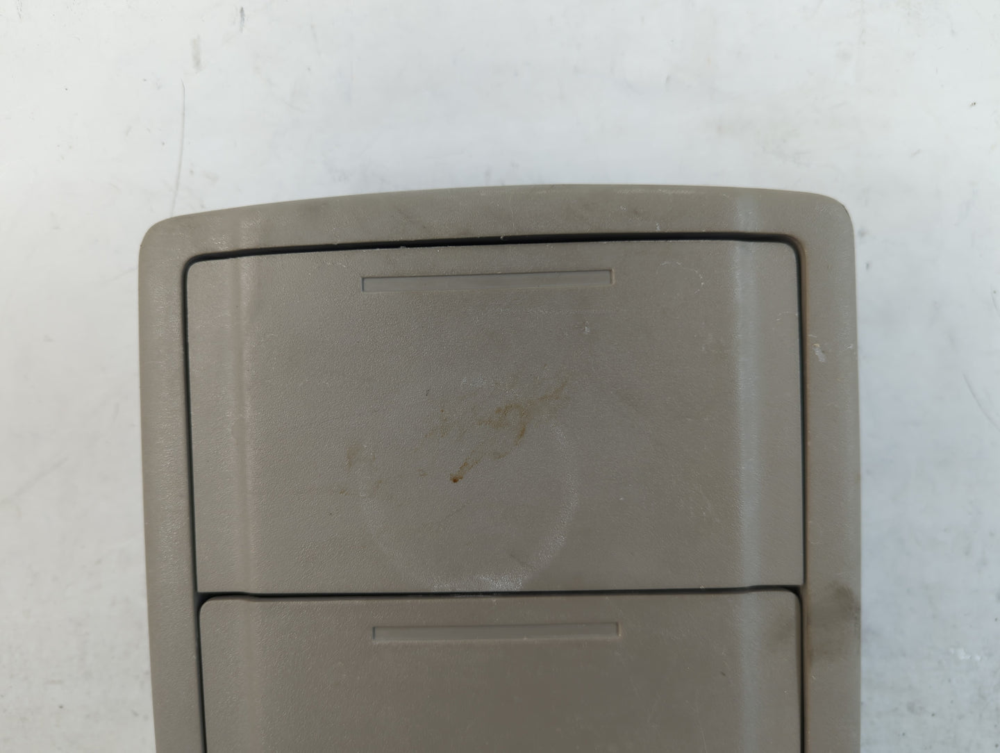 2007 Ford Expedition Overhead Roof Console - Oemusedautoparts1.com