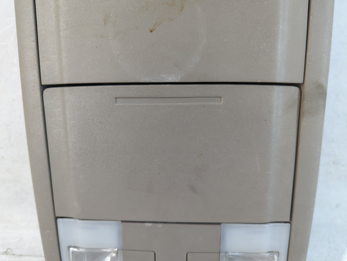 2007 Ford Expedition Overhead Roof Console - Oemusedautoparts1.com