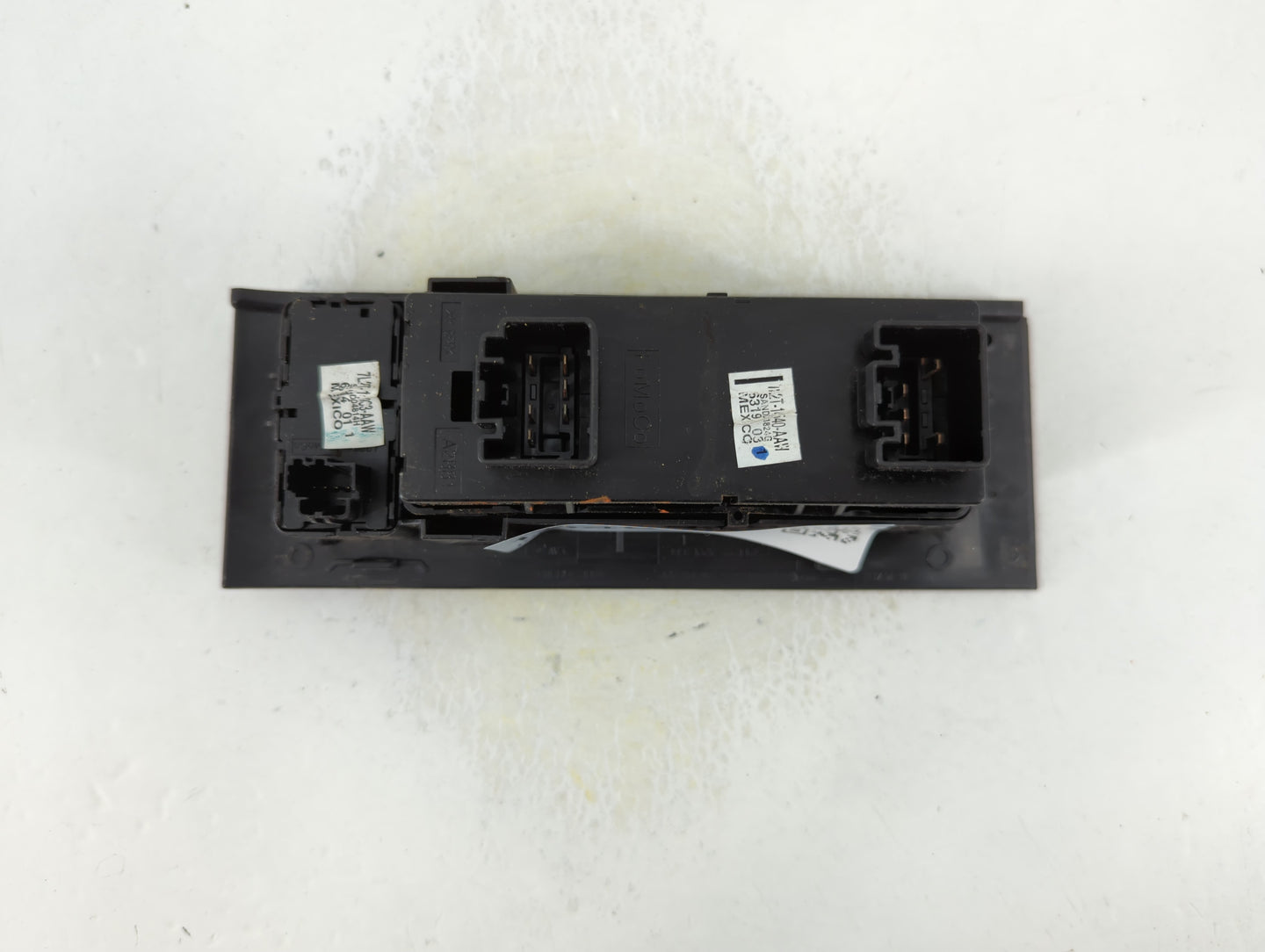2006-2007 Ford Explorer Master Power Window Switch Replacement Driver Side Left P/N:7L2T-14540-AAW Fits OEM Used Auto Parts 