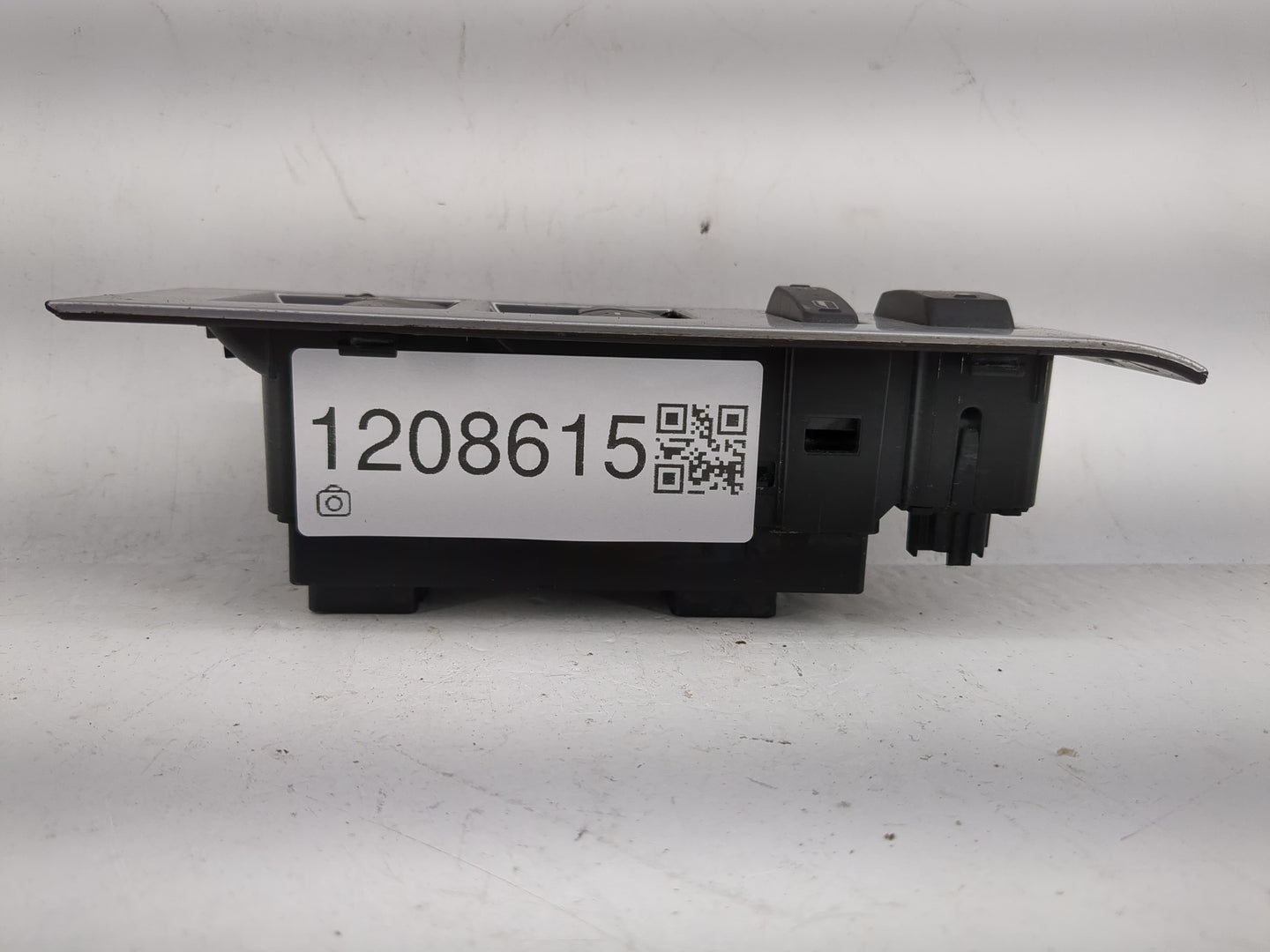 2006-2007 Ford Explorer Master Power Window Switch Replacement Driver Side Left P/N:7L2T-14540-AAW Fits OEM Used Auto Parts 