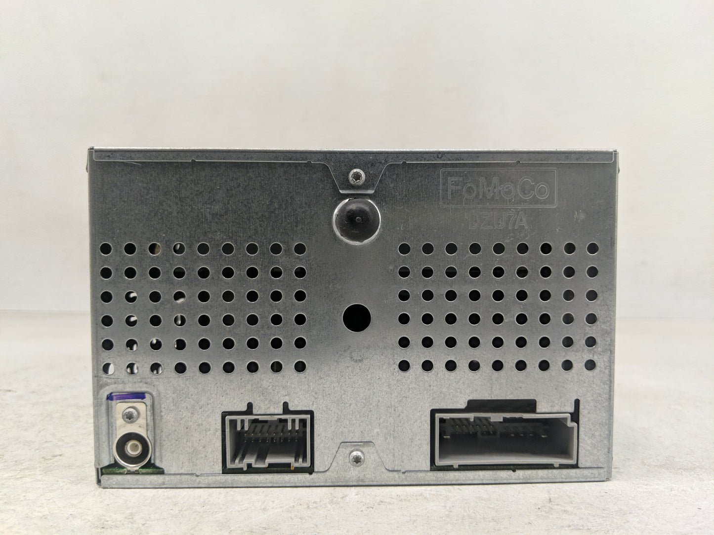 2007 Ford Explorer Radio AM FM Cd Player Receiver Replacement P/N:7L2T-18C869-AC Fits OEM Used Auto Parts - Oemusedautoparts