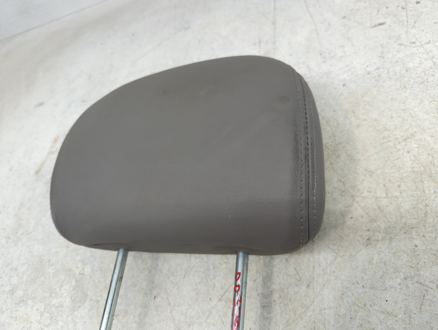 2006-2008 Ford Explorer Headrest Head Rest Front Driver Passenger Seat Fits Fits 2006 2007 2008 OEM Used Auto Parts - Oemuse
