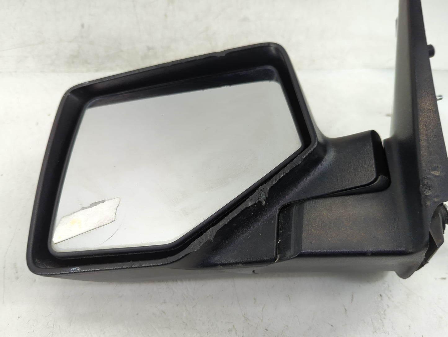2006-2010 Ford Explorer Driver Side View Mirror - Left Door Mirror OEM Used - Oemusedautoparts1.com