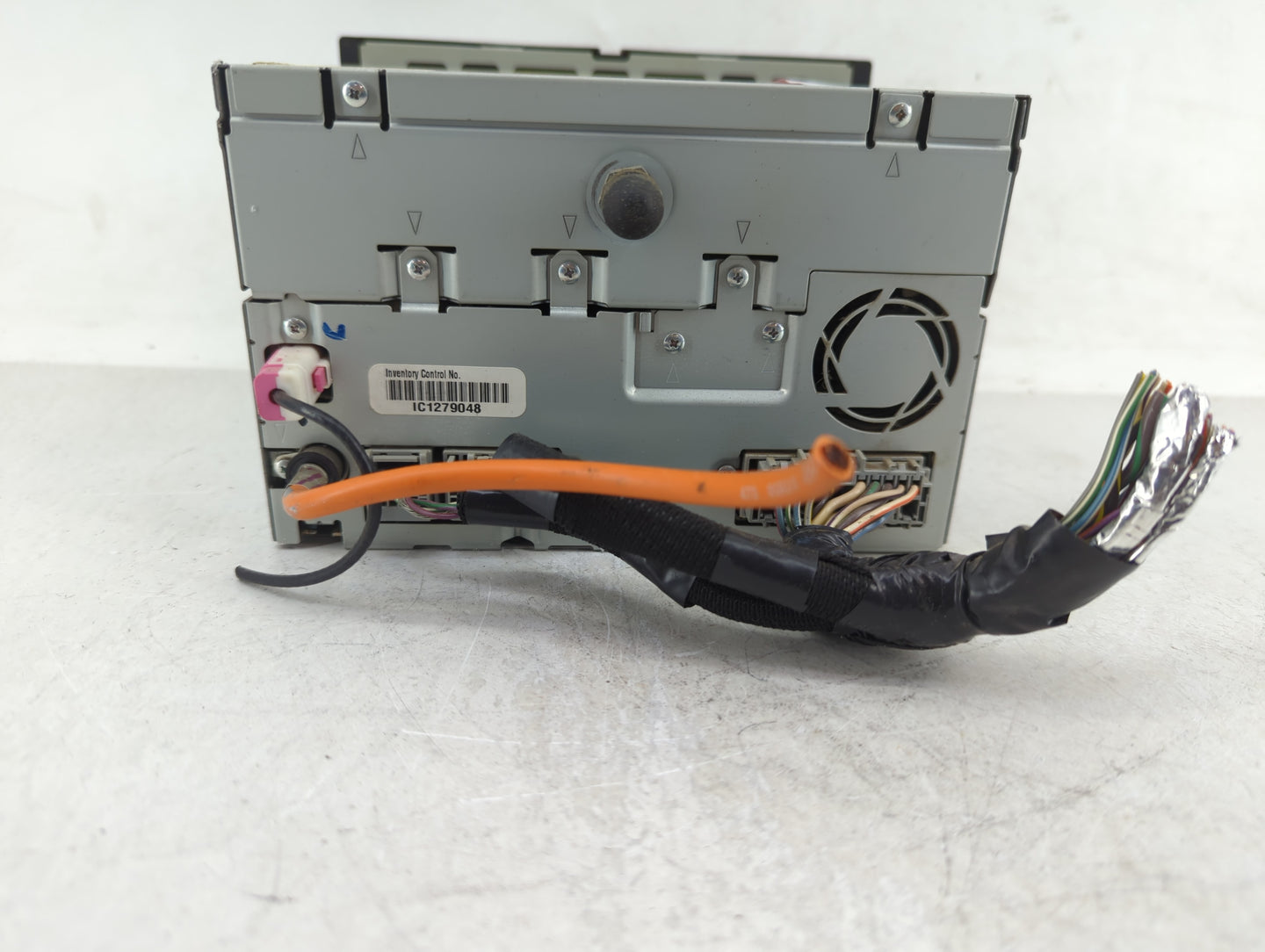 2007 Ford Explorer Radio AM FM Cd Player Receiver Replacement P/N:7L2T-18K931-CC Fits OEM Used Auto Parts - Oemusedautoparts