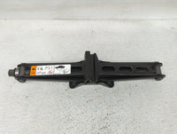 2007 Ford Explorer Spare Scissor Car Jack - Oemusedautoparts1.com