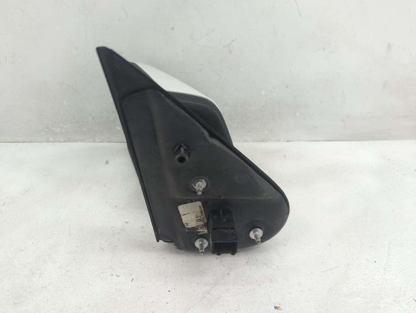 2006-2010 Ford Explorer Driver Side View Mirror - Left Door Mirror OEM Used - Oemusedautoparts1.com