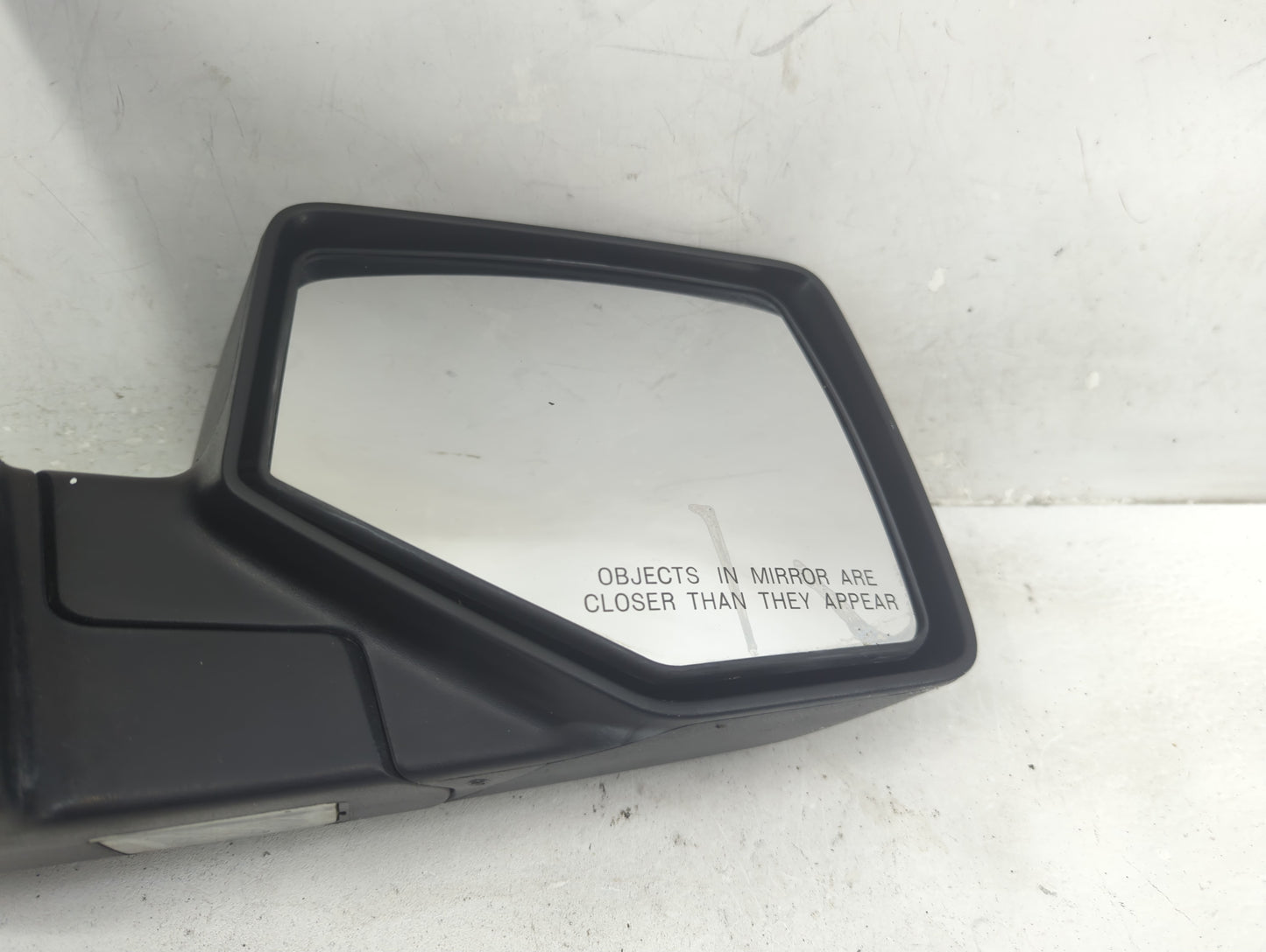 2006-2010 Ford Explorer Driver Side View Mirror - Left Door Mirror OEM Used - Oemusedautoparts1.com