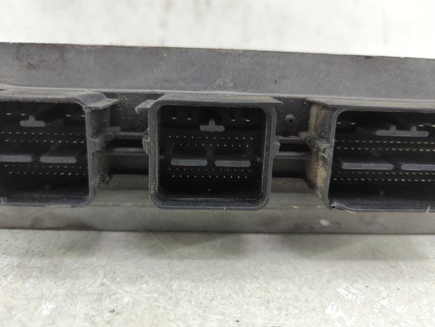 2006-2007 Ford Explorer PCM Engine Control Computer ECU ECM PCU OEM P/N:6L2A-12A650-CAA Fits Fits 2006 2007 OEM Used Auto Pa