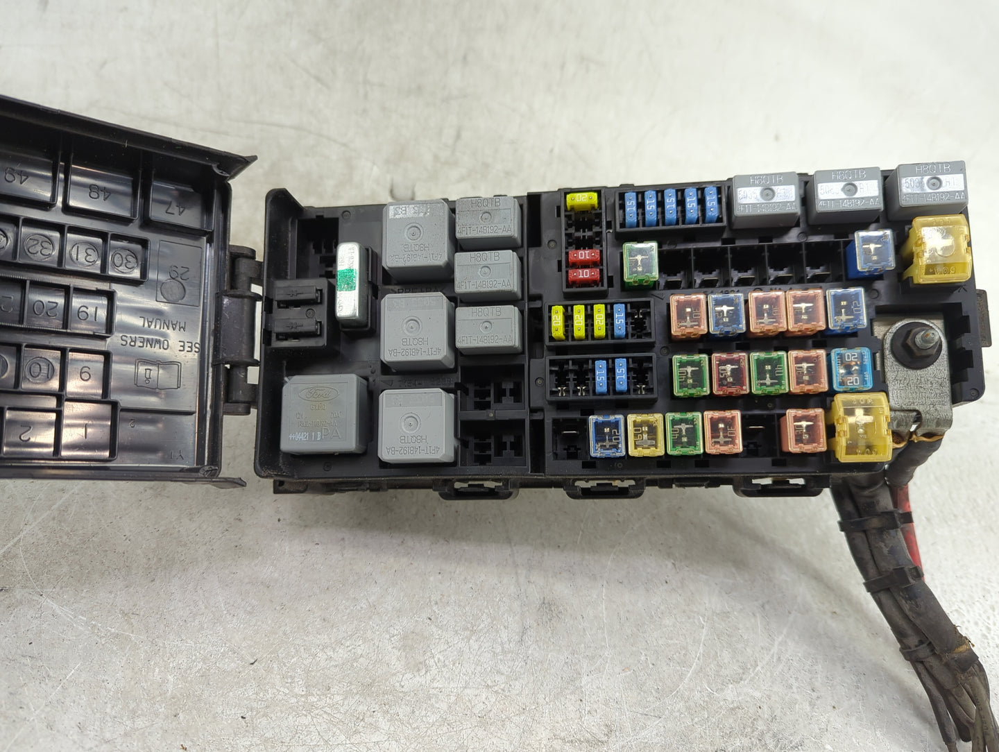 2002-2010 Ford Explorer Fusebox Fuse Box Panel Relay Module P/N:7154-4514 2L5T-14A075-AA Fits OEM Used Auto Parts - Oemuseda