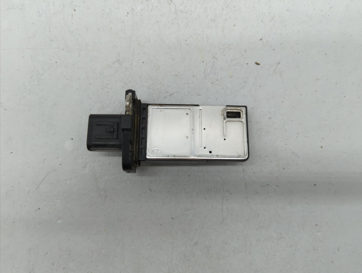 2004-2012 Ford Explorer Mass Air Flow Meter Maf - Oemusedautoparts1.com