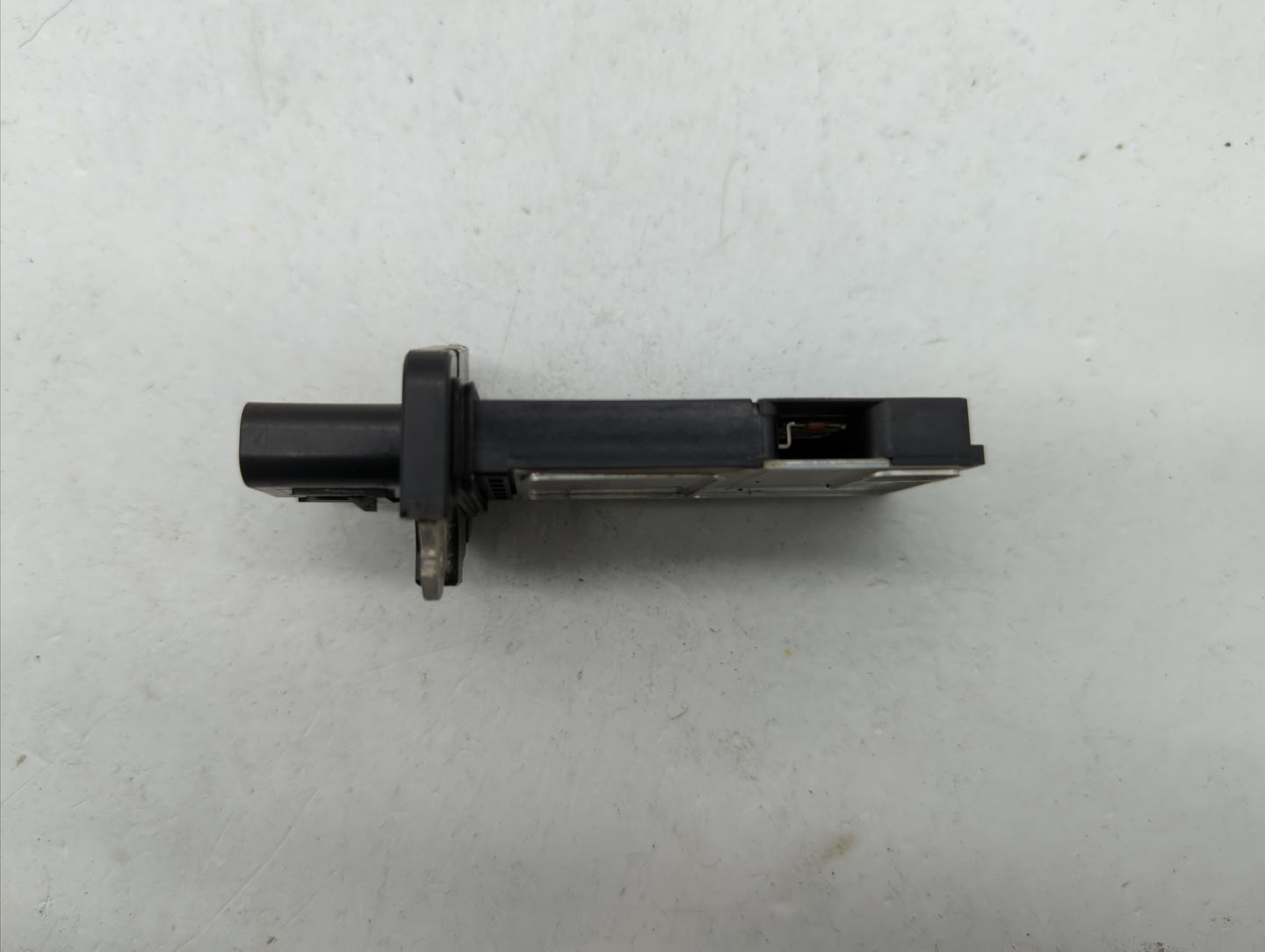 2004-2012 Ford Explorer Mass Air Flow Meter Maf - Oemusedautoparts1.com