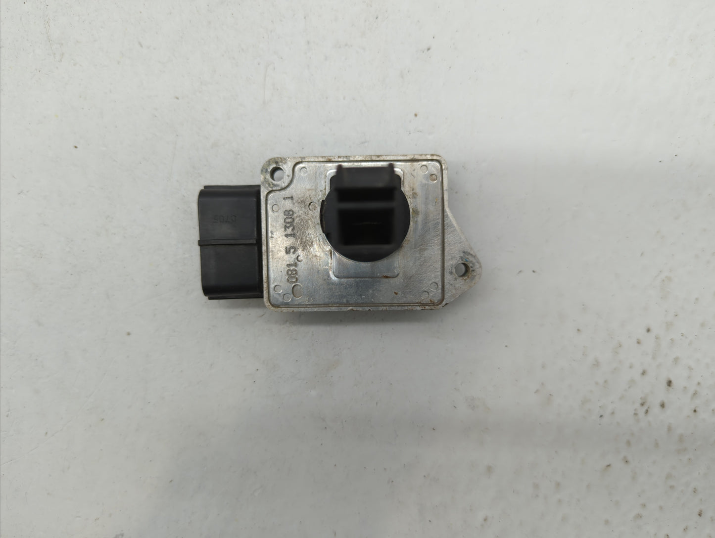 2004-2012 Ford Explorer Mass Air Flow Meter Maf - Oemusedautoparts1.com