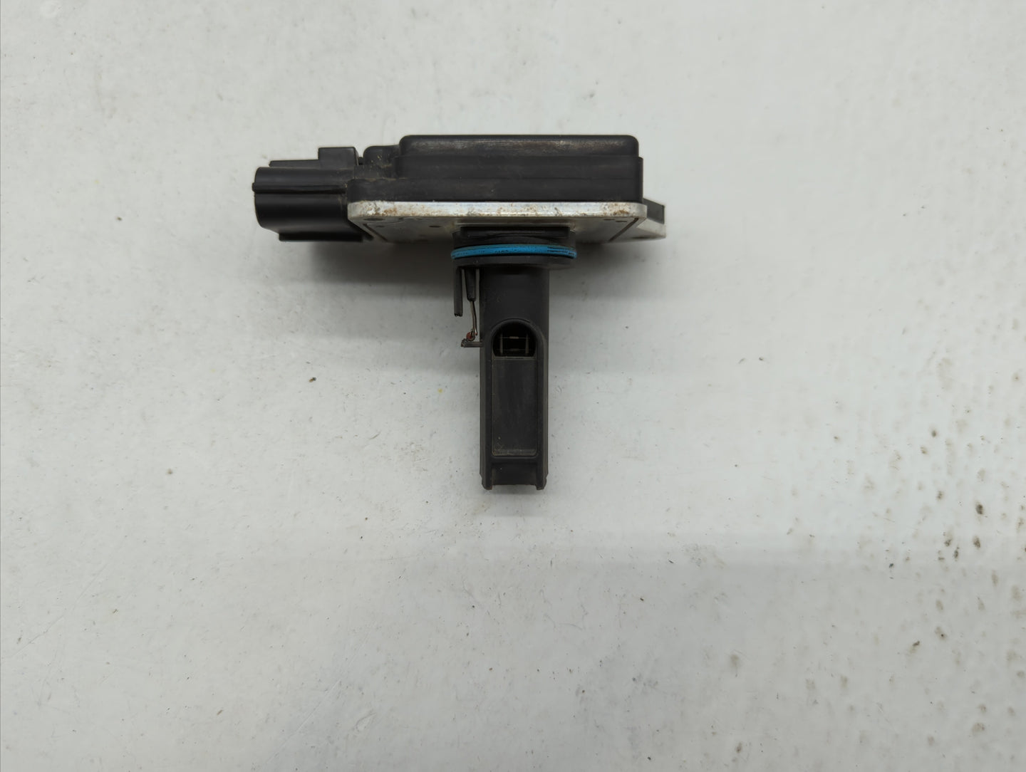 2004-2012 Ford Explorer Mass Air Flow Meter Maf - Oemusedautoparts1.com