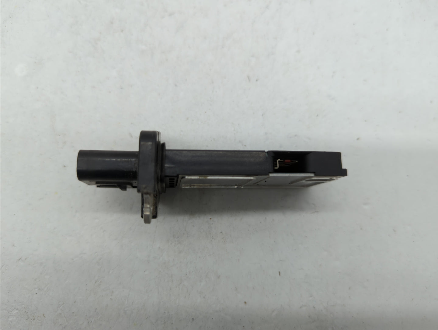 2004-2012 Ford Explorer Mass Air Flow Meter Maf - Oemusedautoparts1.com