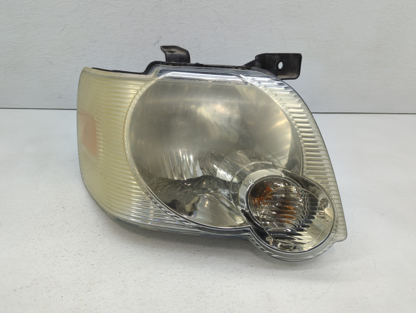 2006-2010 Ford Explorer Driver Left Oem Head Light Headlight Lamp - Oemusedautoparts1.com